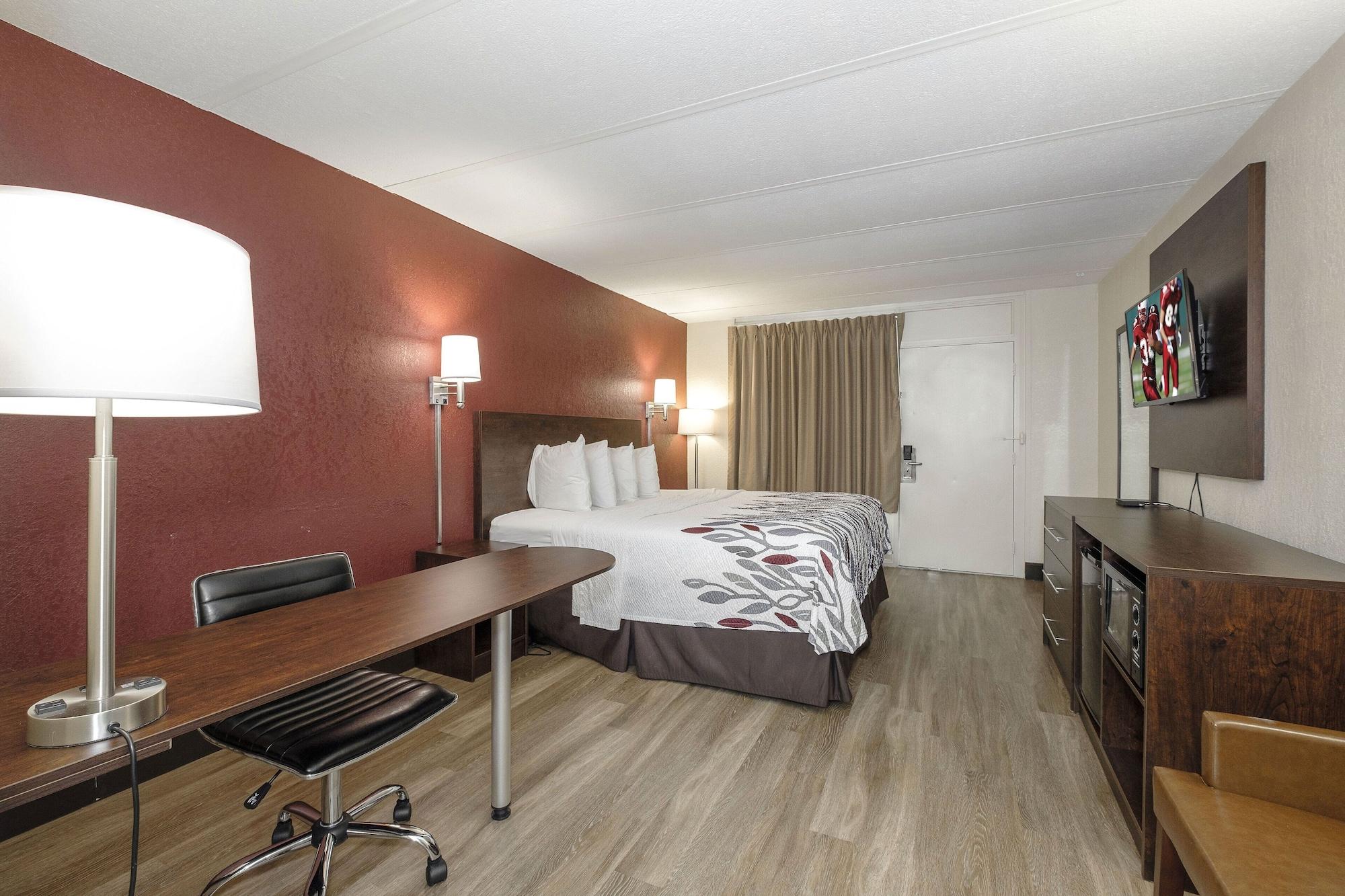Red Roof Inn Fredericksburg North Dış mekan fotoğraf